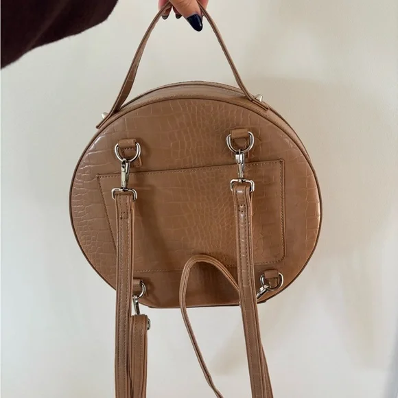 Round Tan Backpack - Picture 2 of 4